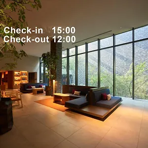 Mitsui Garden Sanjo Premier ***** Kyoto